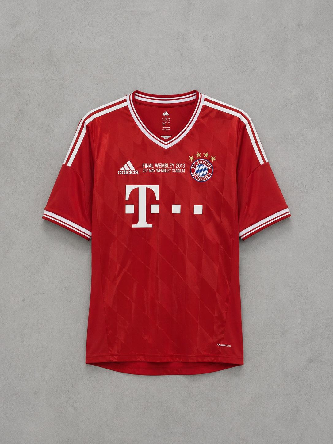 BAYERN MUNICH RETRO KIT