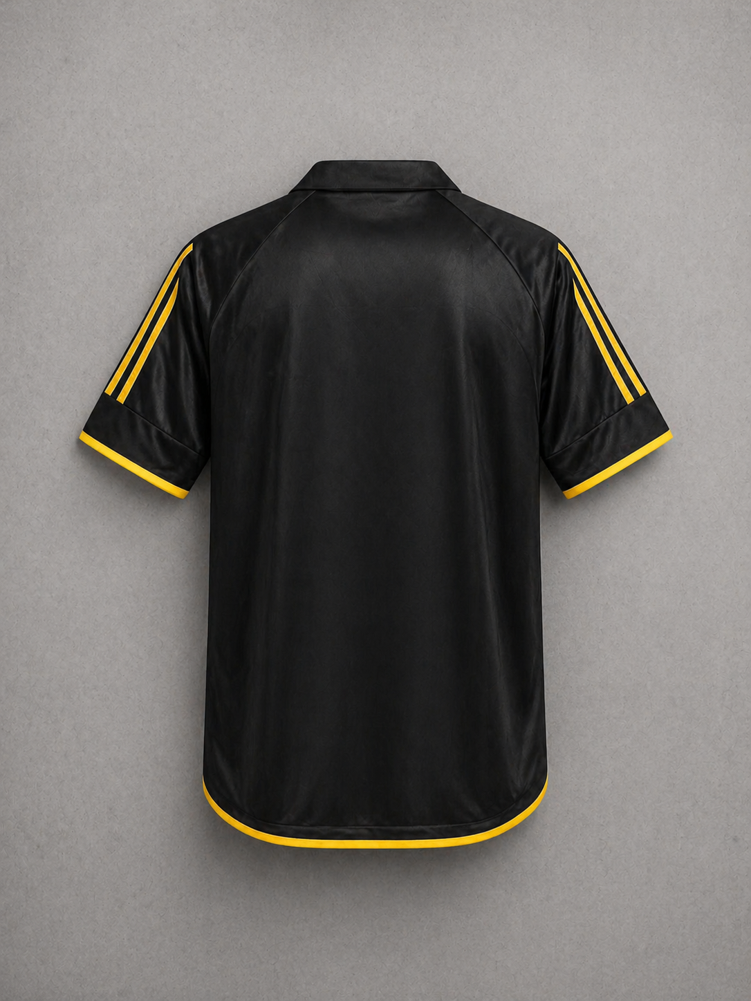 REAL MADRID RETRO KIT